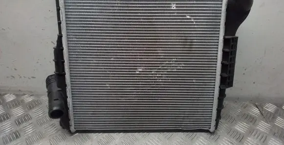 Coolant radiator
