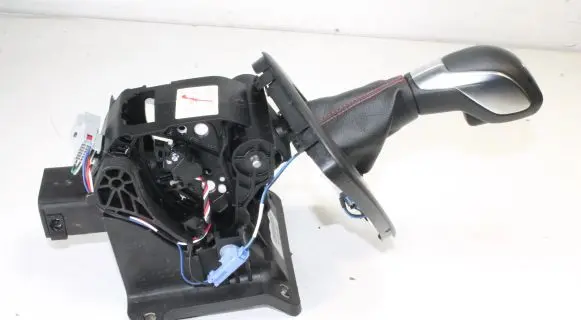 Ford Kuga II Gear shifter/selector GV6P7K004VB1GG3