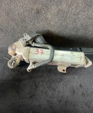 BMW 3 F30 F35 F31 EGR valve cooler 7810751 879264 781075107