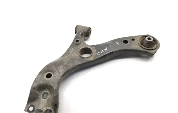 Toyota C-HR I Front lower control arm/wishbone
