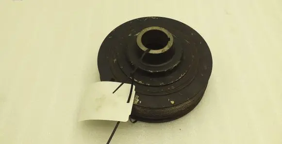 Mitsubishi L200 Crankshaft pulley 1186290E71