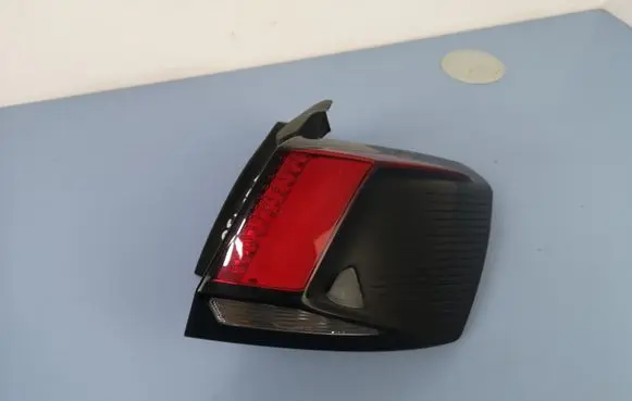 Peugeot 3008 II Rear/tail lights 9810477080