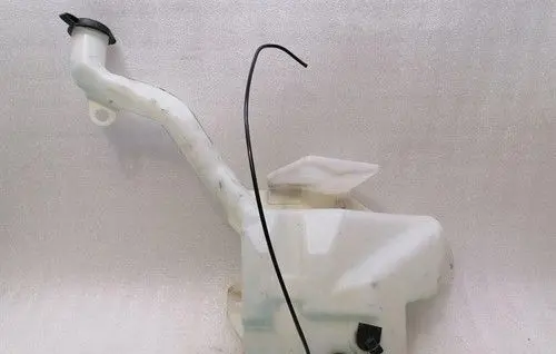 Chevrolet Corvette C6 Windshield washer fluid reservoir/tank 10339237