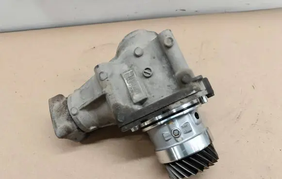 Honda CR-V Rear gearbox reducer/haldex oil pump GRZF