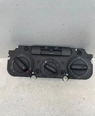 Volkswagen PASSAT B6 Climate control unit 3C2820045 5HB00932826