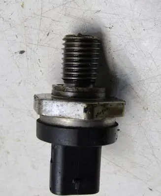 Mini One - Cooper F56 F55 Fuel pressure sensor 0261230403