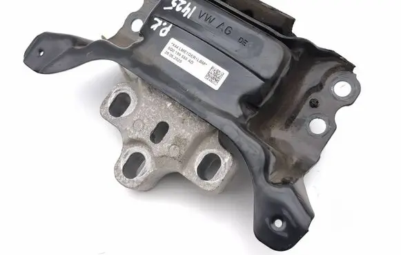 Skoda Superb B9 Engine mount bracket 5Q0199555AD
