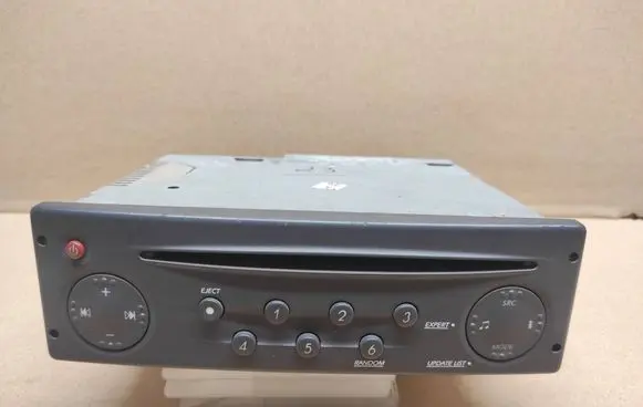 Renault Espace - Grand espace IV Radio/CD/DVD/GPS head unit 8200622634