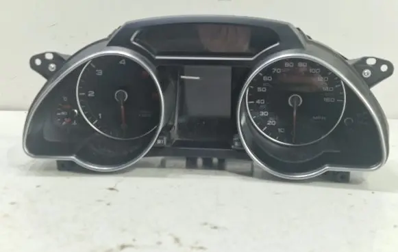 Audi A5 8T 8F Speedometer (instrument cluster) 8T0920983M