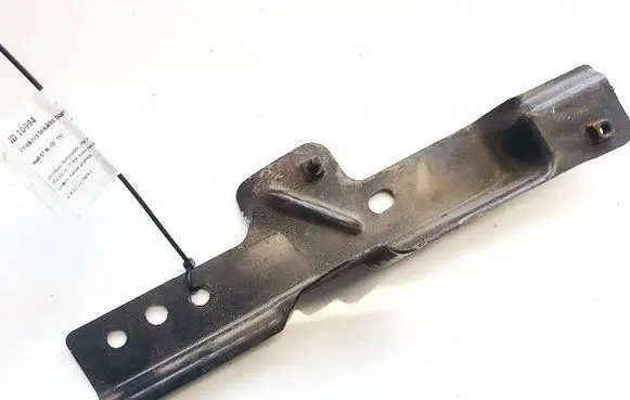 Audi Q7 4L Front bumper mounting bracket 4L0805698
