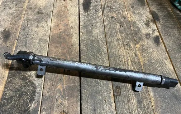 Mercedes-Benz A W169 Fuel main line pipe a6400701295 6400701295