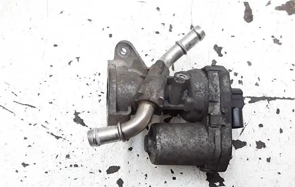Ford Transit EGR valve cooler 063610895