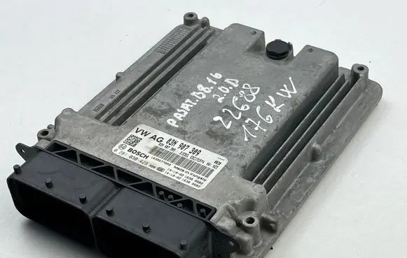 Volkswagen PASSAT B8 Engine control unit/module 03N907309 0281030429