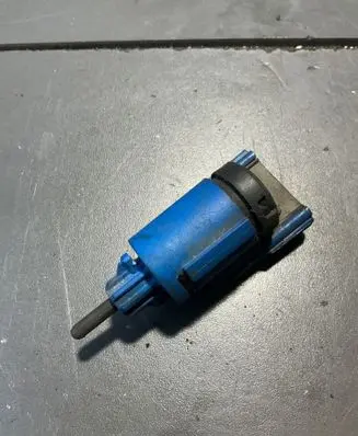 Audi A6 S6 C6 4F Clutch pedal sensor 1J0927189F