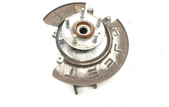 Rear wheel hub