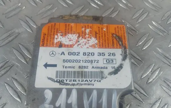 Mercedes-Benz E W211 Airbag control unit/module A0028203526