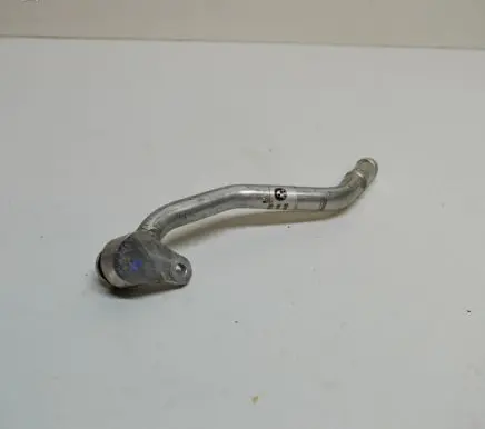 BMW X5 F15 Engine coolant pipe/hose 7647710