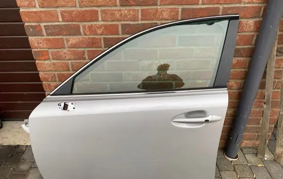 Lexus IS 220D-250-350 Front door
