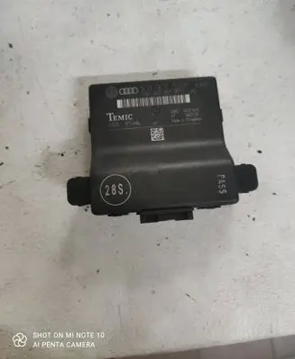 Volkswagen Golf Plus Gateway control module 1K0907530F 1K0907951
