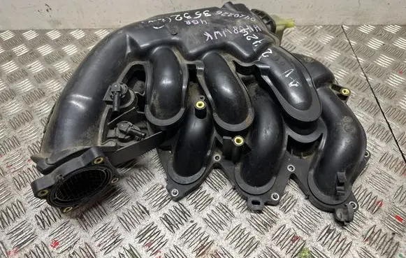 Lexus IS 220D-250-350 Intake manifold 1713331040