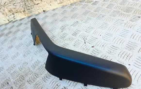 Audi A4 S4 B8 8K Other front door trim element 8K1867585A