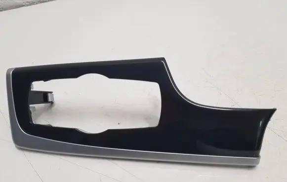 BMW 5 F10 F11 Panel trim 9166644 52850610