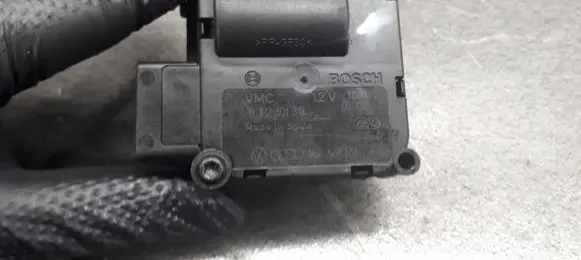 Audi A8 S8 D3 4E Steering rack control module 