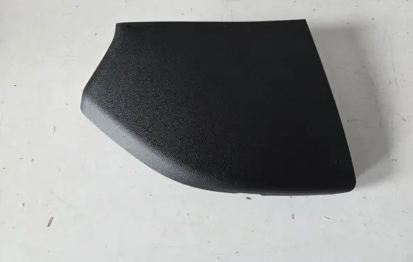 Volvo XC60 Dashboard lower bottom trim panel 31425771