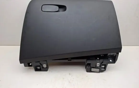 Volvo V60 Glove box 31477861