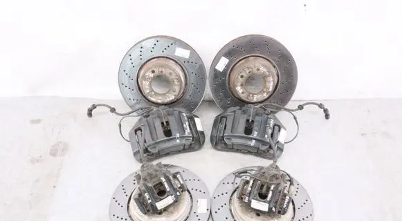 BMW M6 Brake discs and calipers set 2282805 2282806 2282807