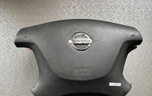 Nissan Patrol Y61 Airbag cover K851MVD205