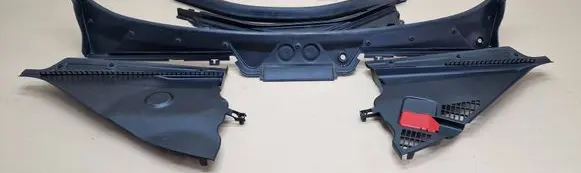 BMW 1 F20 F21 Wiper trim 