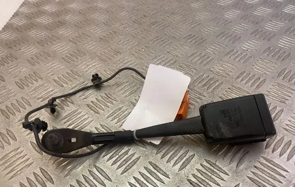 Land Rover Discovery 5 Front seatbelt buckle FK7261208AD