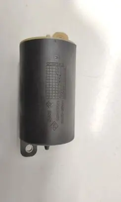 Vacuum air tank