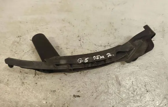 Volkswagen Golf V Front bumper mounting bracket 1K0807890