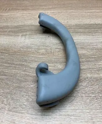 Mercedes-Benz E W211 Rear interior roof grab handle A2118100151