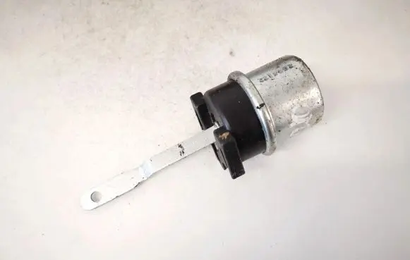 Chrysler PT Cruiser Valve vacuum 4885338aa