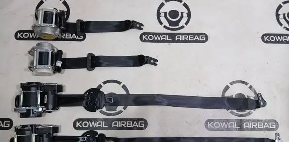Volkswagen Tiguan Set of seat belts 5NC857705D 636202200C 5NB857706C