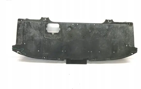 Rear underbody cover/under tray