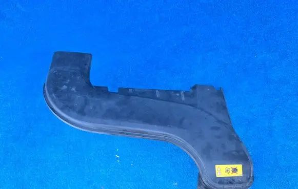 BMW X5 F15 Air intake duct part 8603093
