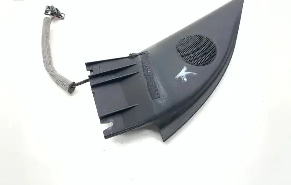 Volkswagen PASSAT B5 Subwoofer speaker 0837993 3B0837993