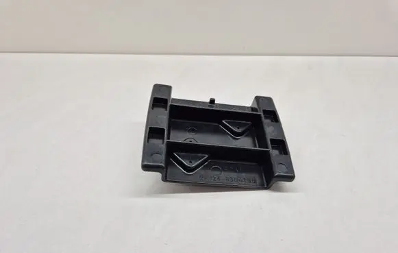 Mercedes-Benz E W124 Rear bumper mounting bracket 1248800130