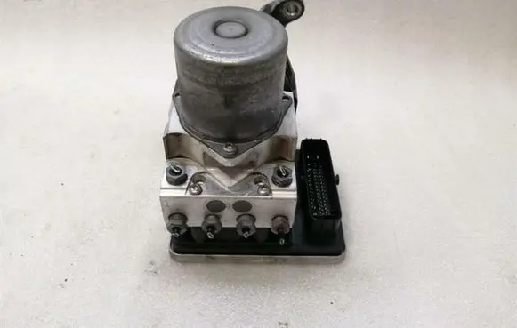 Mercedes-Benz S W222 ABS Pump A2134315000