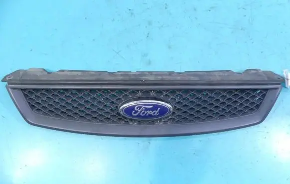 Ford Focus Front bumper upper radiator grill 4M51-8C436-AC IMPRK1242517