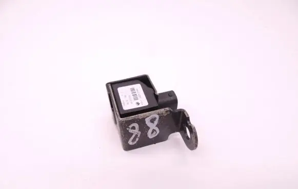 Volvo S60 Airbag deployment crash/impact sensor 8691736 8691735 D88