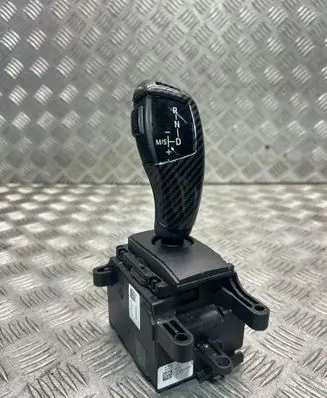 BMW X3 F25 Gear shifter/selector 9260972