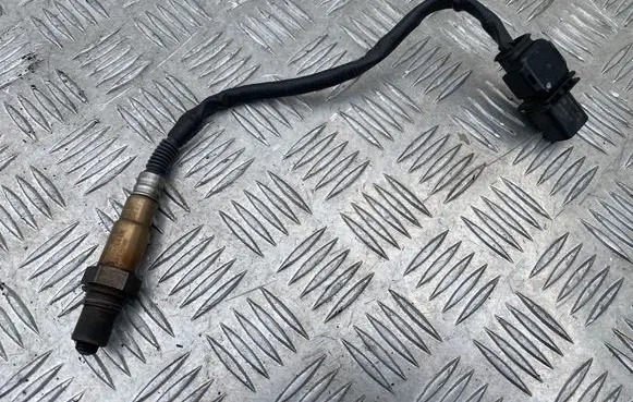 BMW 1 E81 E87 Lambda probe sensor 7791600 0281004018