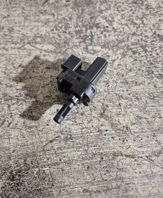 Ford Focus Clutch pedal sensor 4M5T7C534AA