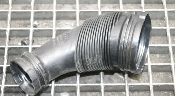 Audi A5 8T 8F Air intake duct part 04L129661