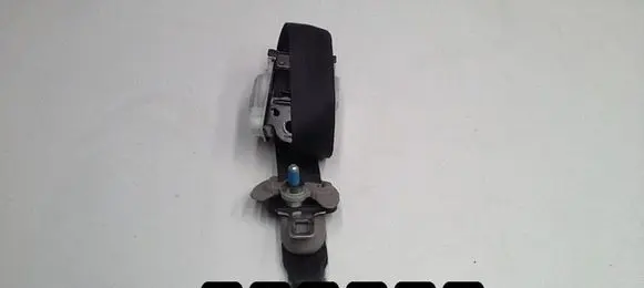 Mitsubishi Grandis Front seatbelt TK-AB0-N694